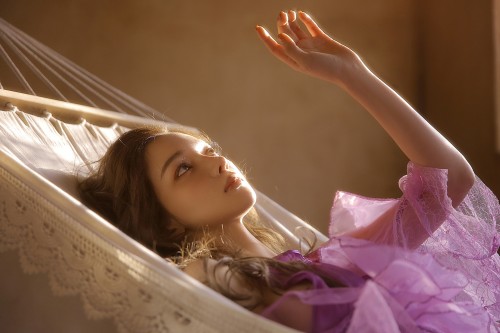 Asian Girl Indoor Art Photography (817)