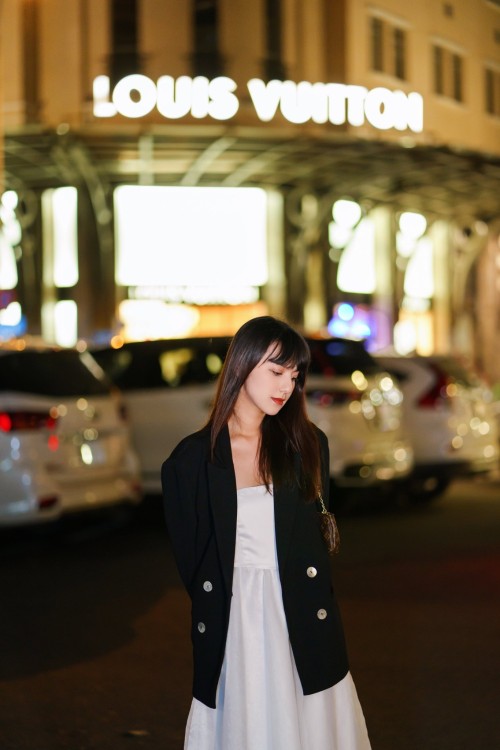 Asian Girl Indoor Art Photography (3879)