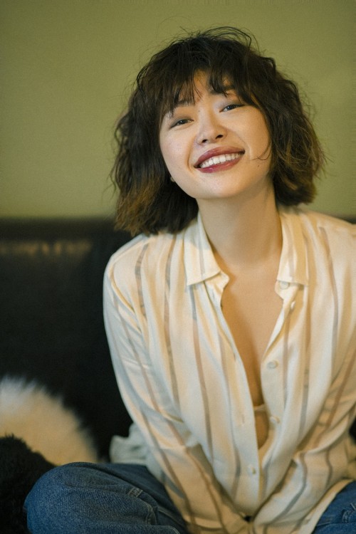 Beautiful Chinese Girl 1 (215)
